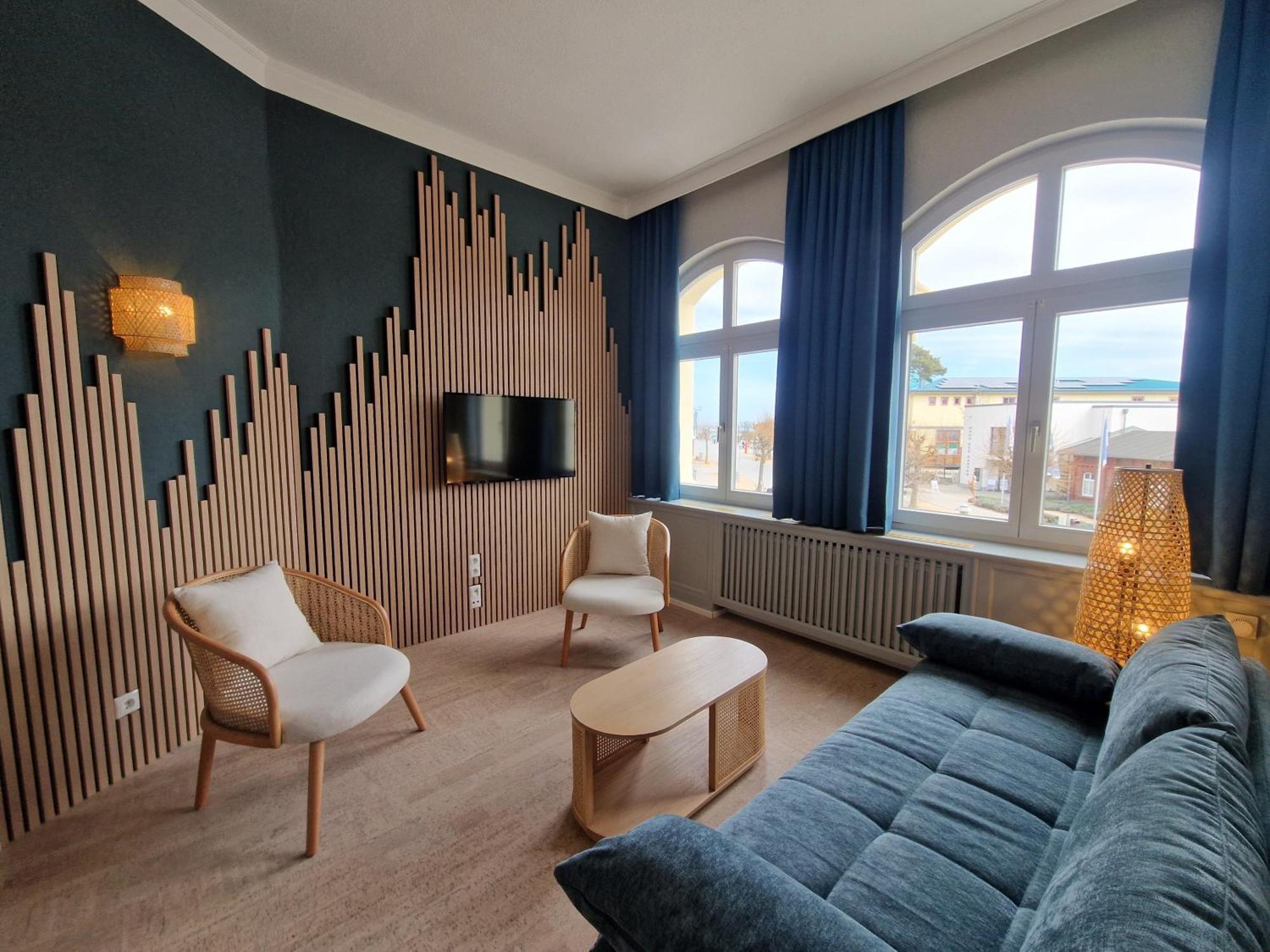 Hotel Duenenschloss Mit Private Spa Zinnowitz Exterior photo