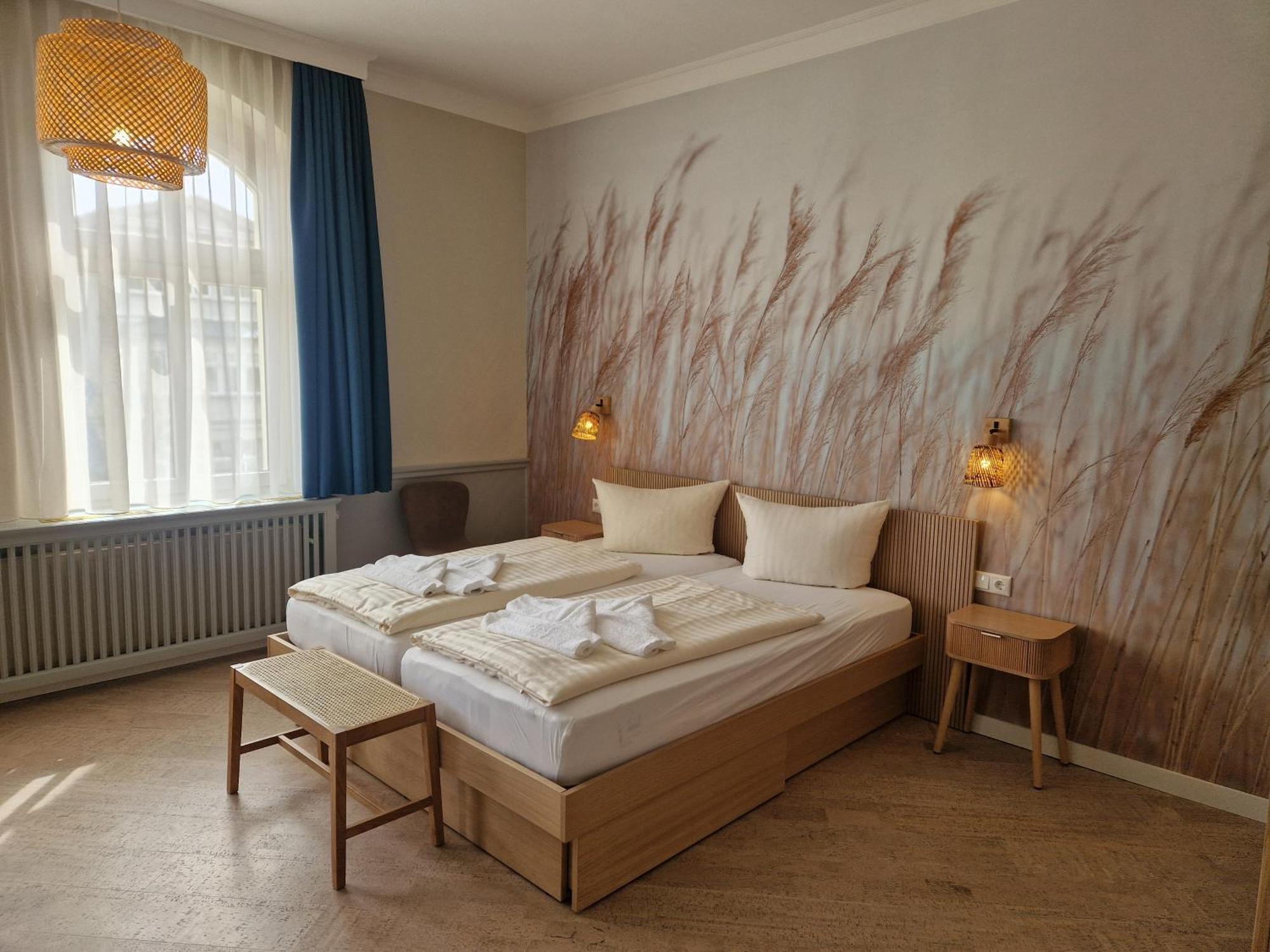 Hotel Duenenschloss Mit Private Spa Zinnowitz Exterior photo
